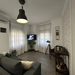Elegante Centro Historico De Appartamento Málaga